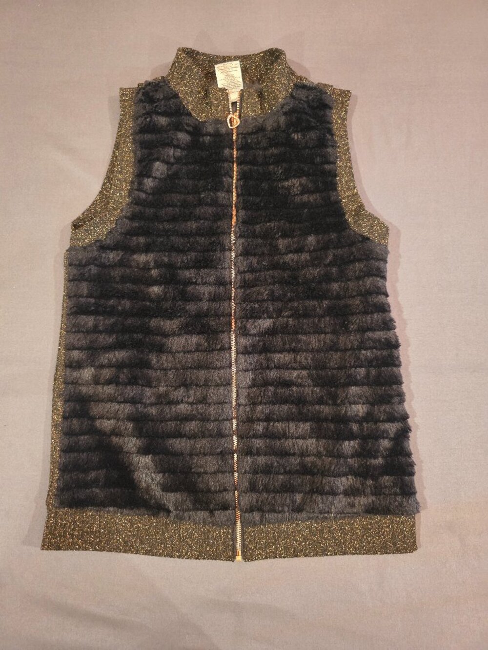 Forever Me Girls Size 10/12 Fuzzy Vest